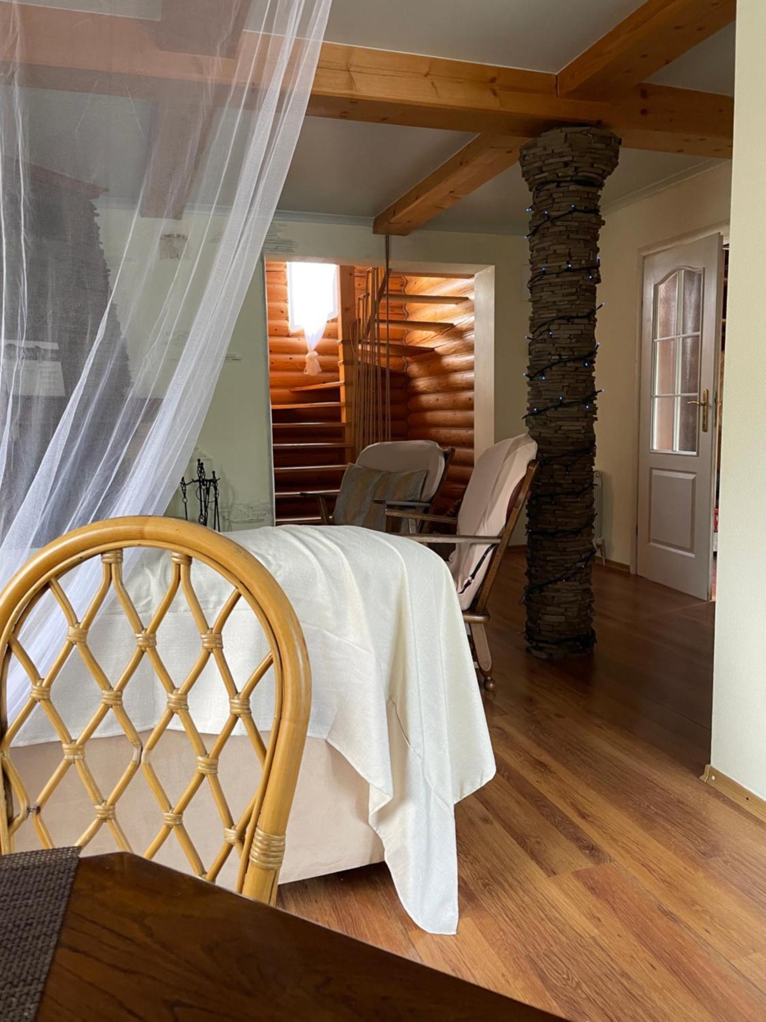 Bukovynskiy Zatyshok Chalet บูโคเวล ภายนอก รูปภาพ